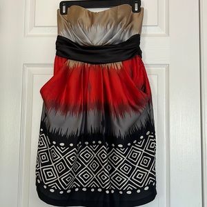 Y2K vintage bare shoulder cool summer dress in printed red and black size small